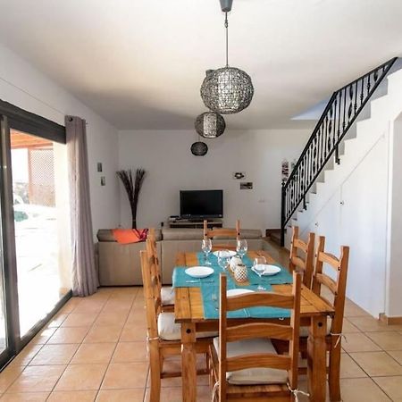 Villa En Zona Tranquila De Lajares Vista Calma Екстериор снимка